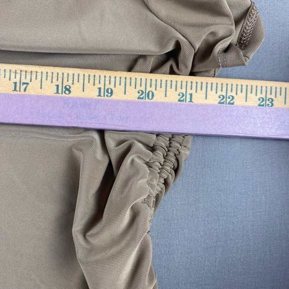 Luxology Ruched V Neck Short Sleeve Tunic Top Womens XL Beige Drawstring - Picture 3 of 6